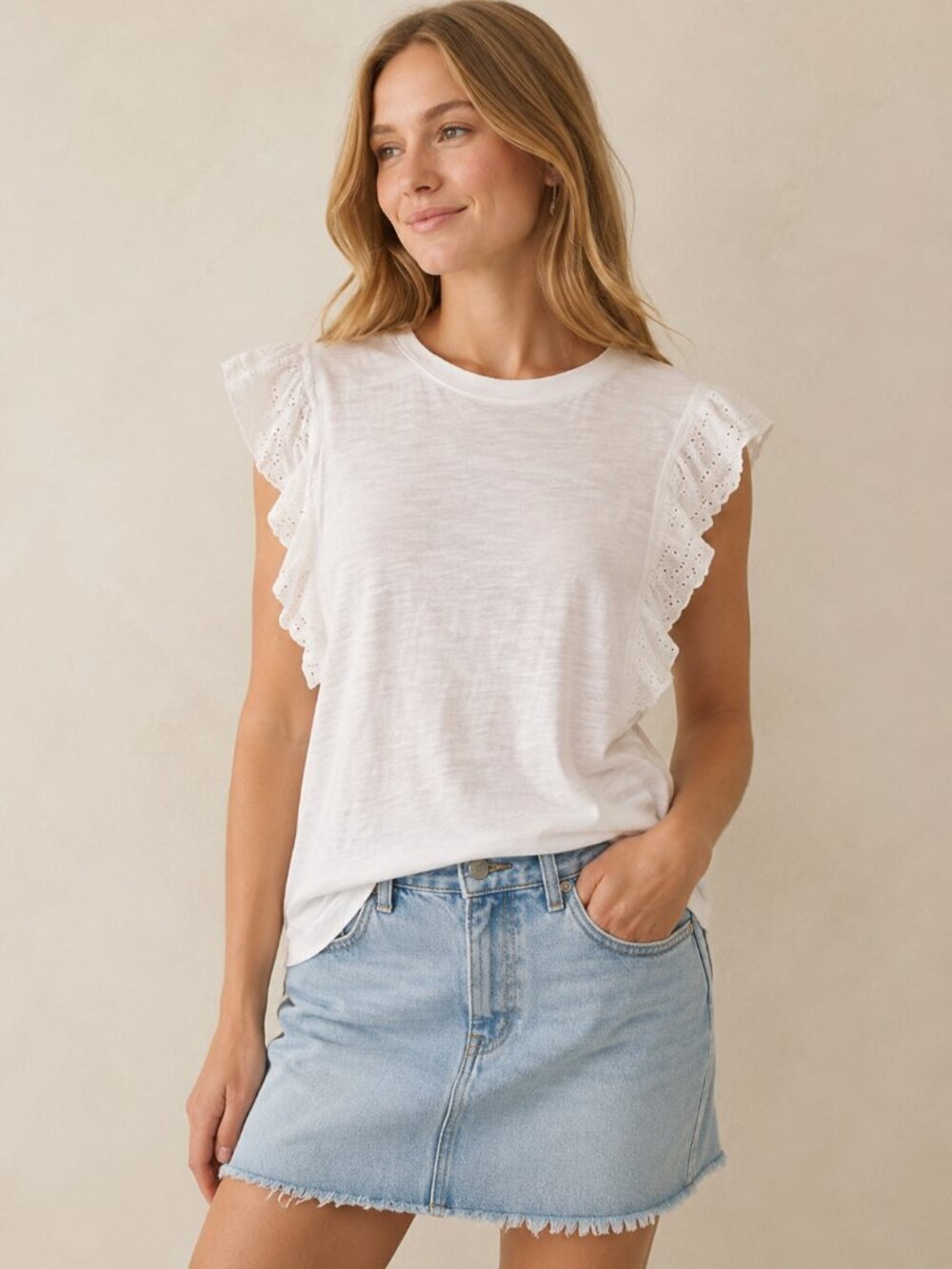Pilcro Anthropologie White Eyelet Ruffle Sleeve Top M